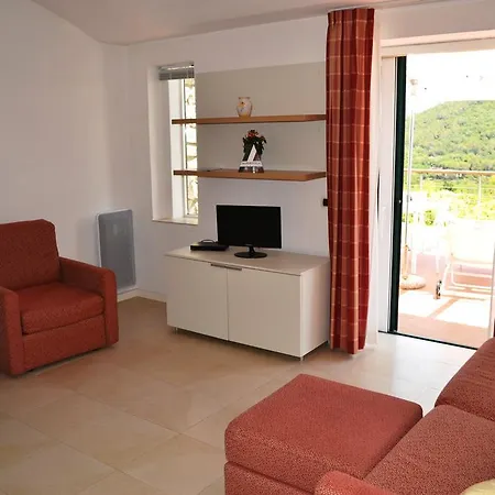Apartmanhotel Allegroitalia Elba Golf 2*